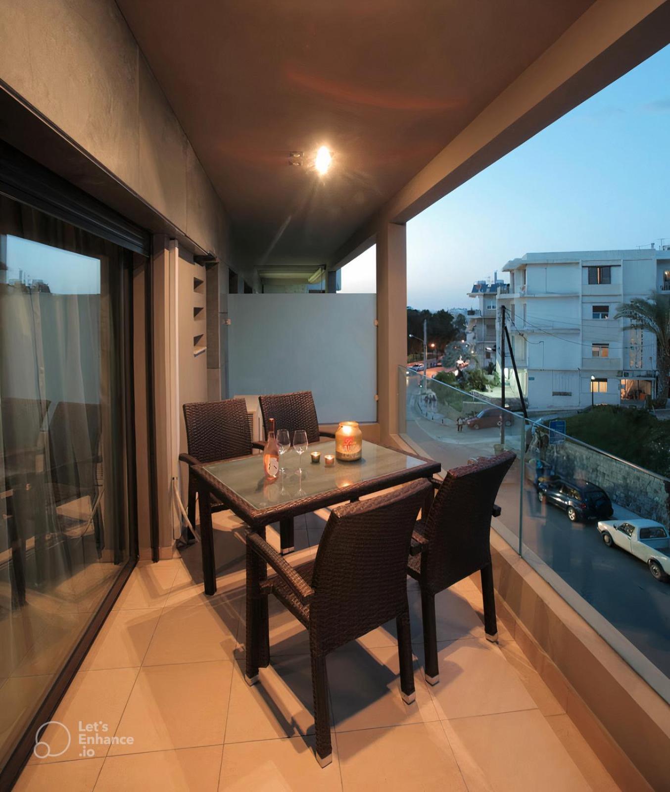 Onyx City Center Apartment With Parking Heraklion  Exterior photo