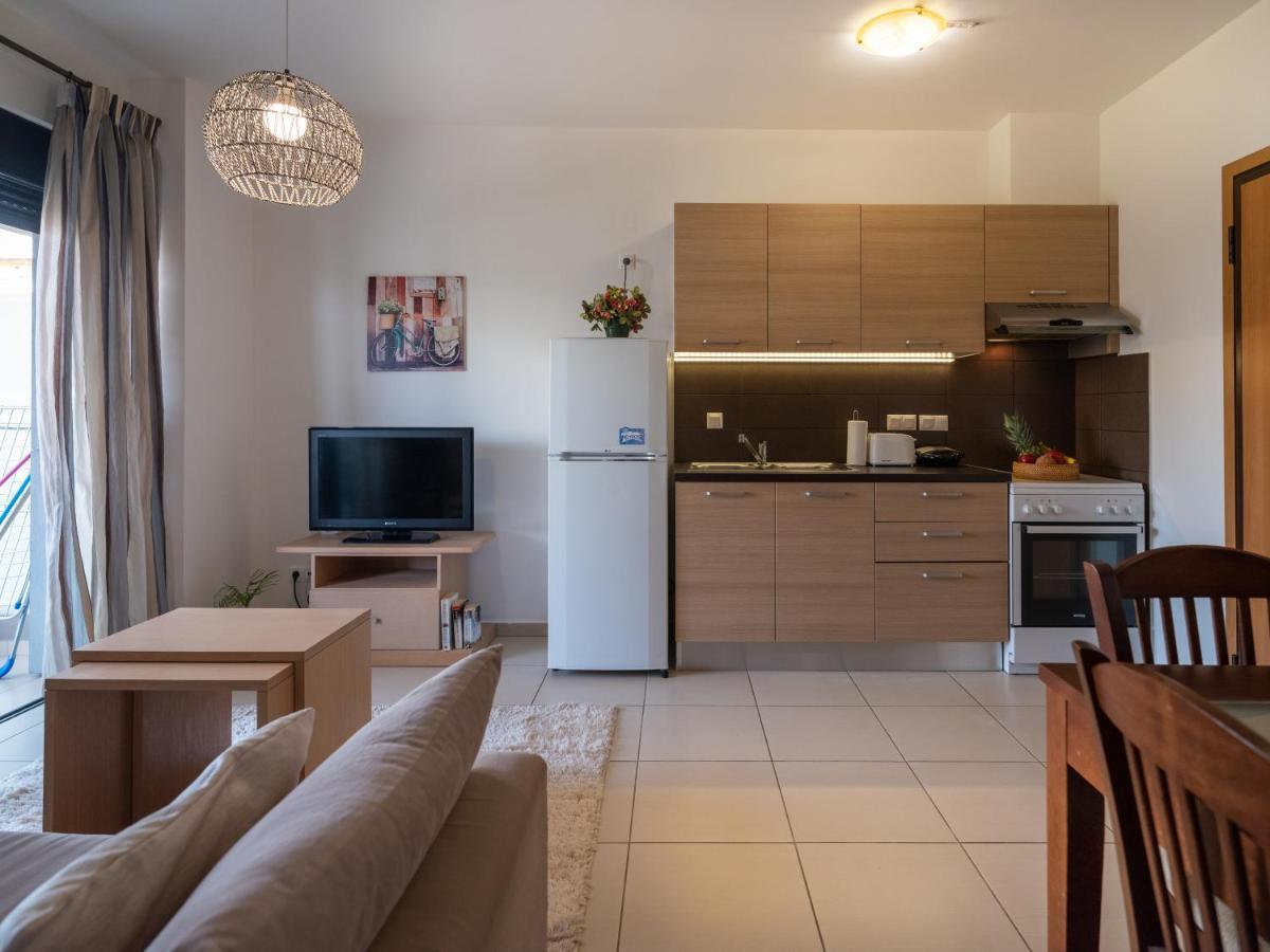 Onyx City Center Apartment With Parking Heraklion  Exterior photo